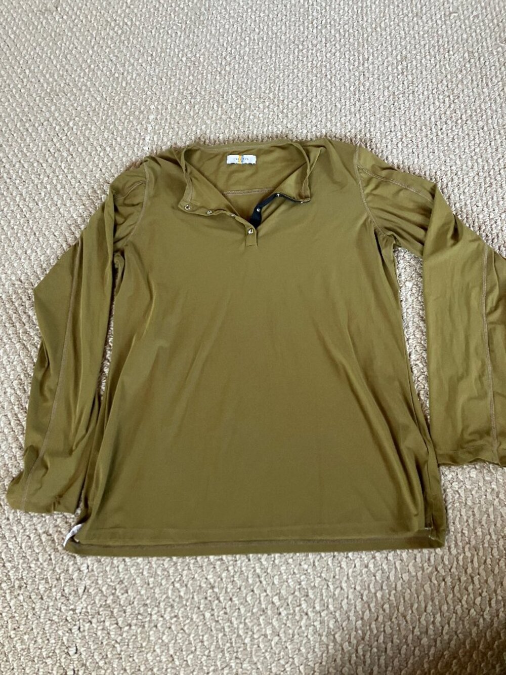 NWOT CALLIDAE Equestrian The Tech Practice Shirt in Olive size Medium
